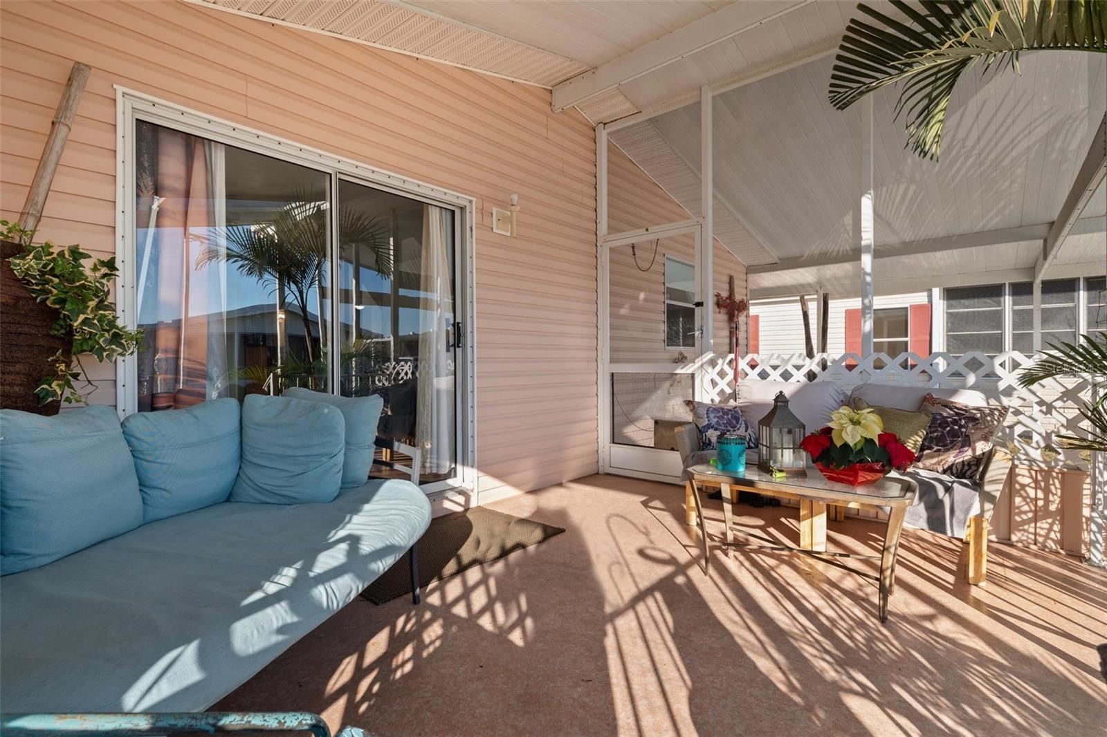Image 22 of 47 For 505 Barbara Way