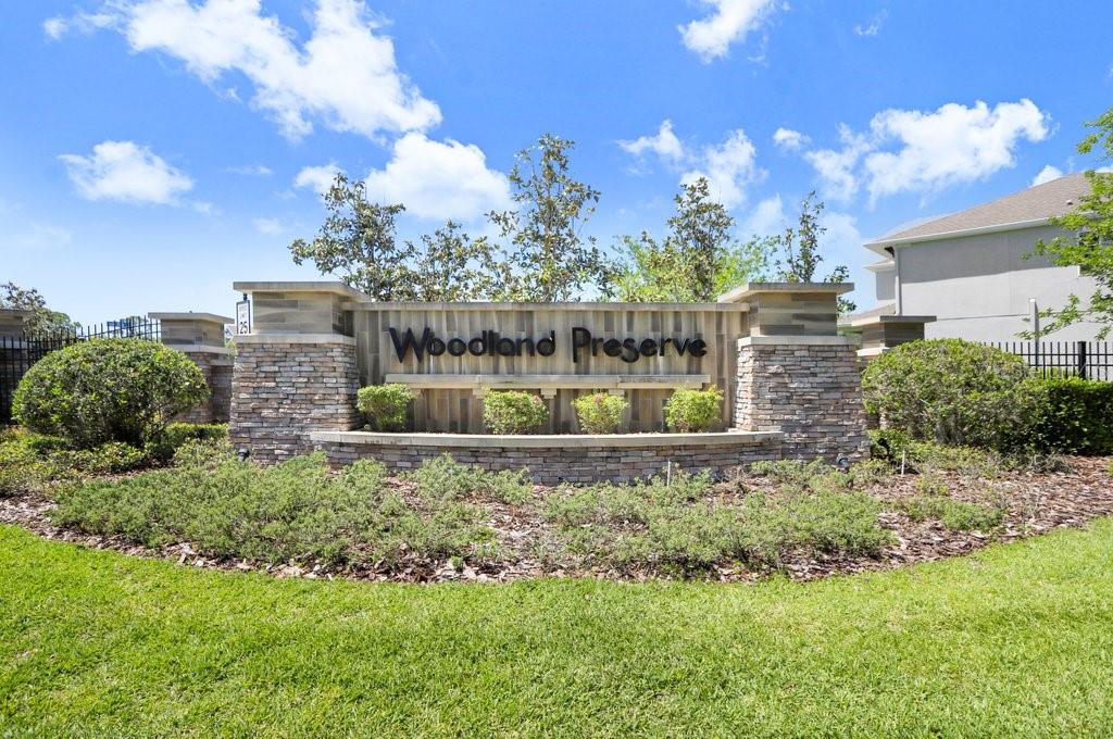 Listing photo id 39 for 8012 Red Orchard Court