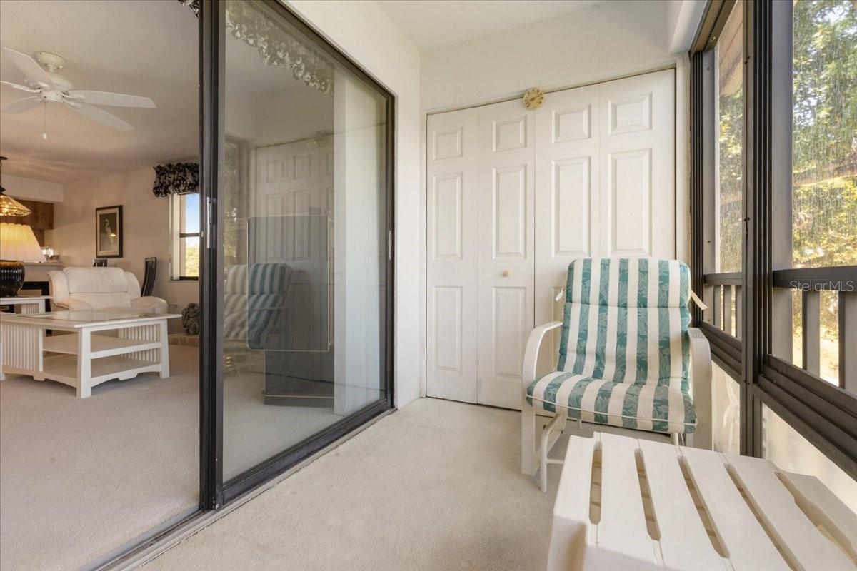 Listing photo id 22 for 108 Lakeview Court 108