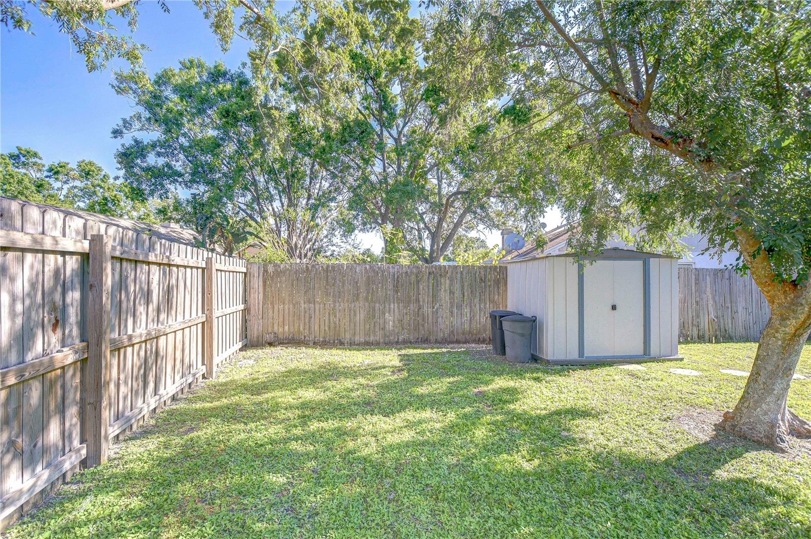 Image 28 of 30 For 2015 Branch Tree Lane