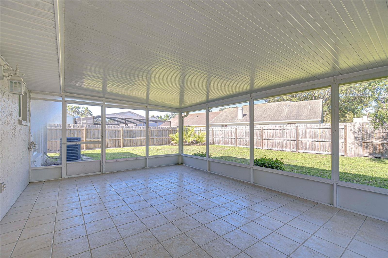 Image 4 of 30 For 2015 Branch Tree Lane