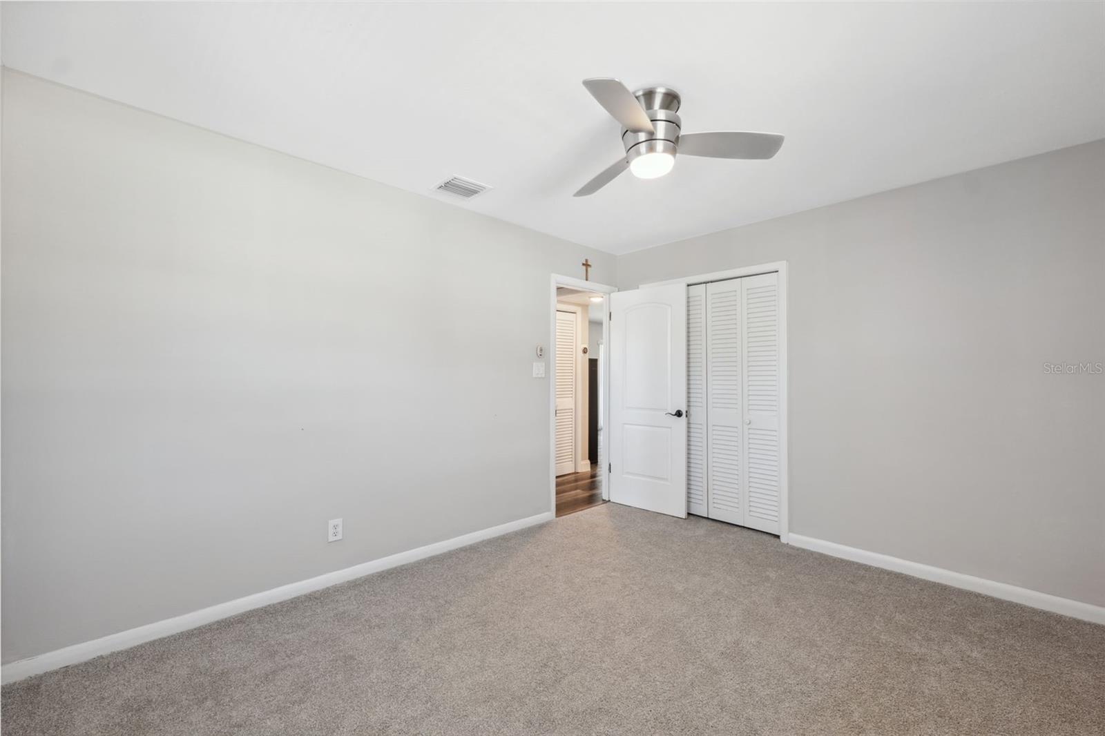Image 16 of 29 For 4715 W Montgomery Ave