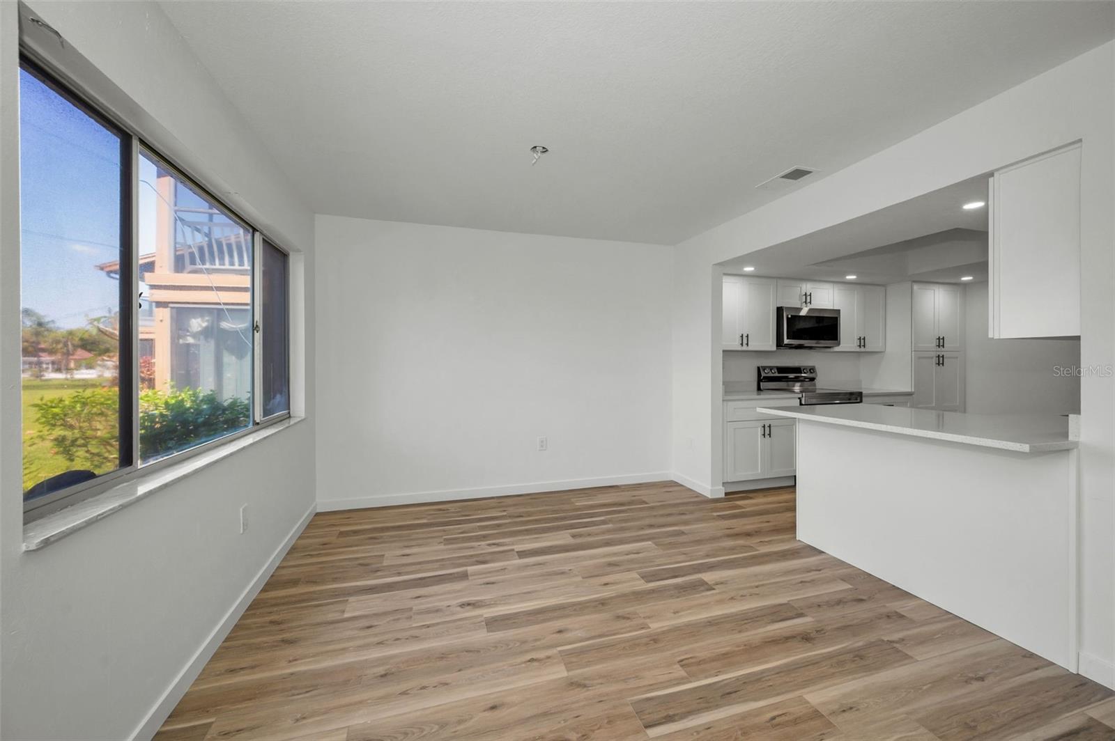 Image 22 of 89 For 3847 Lighthouse Way 3847