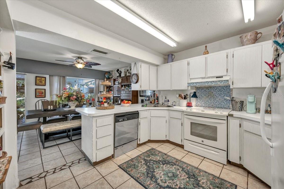 Image 30 of 60 For 1655 Highland Avenue C155