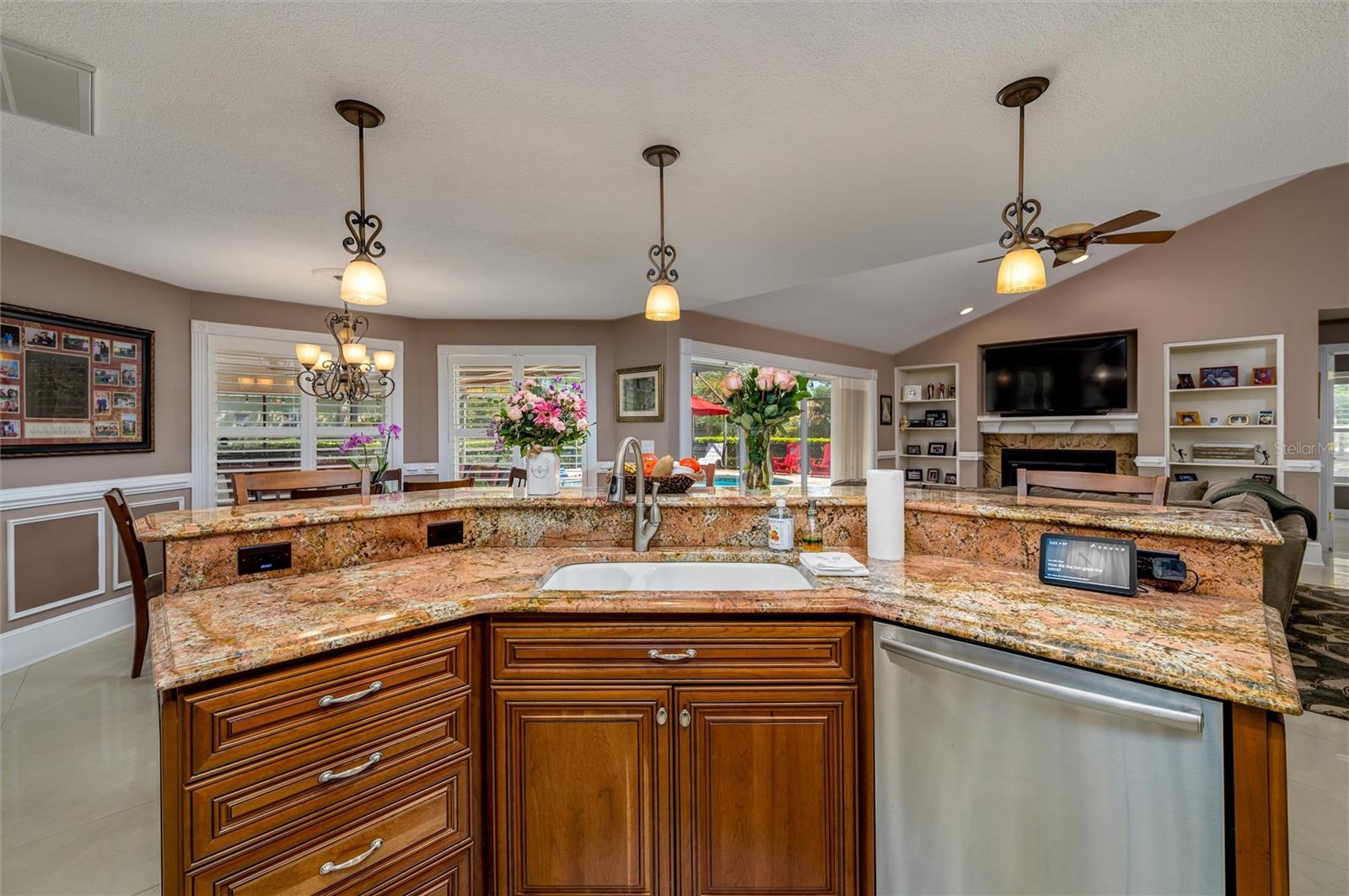 Image 10 of 47 For 30314 Fairway Drive