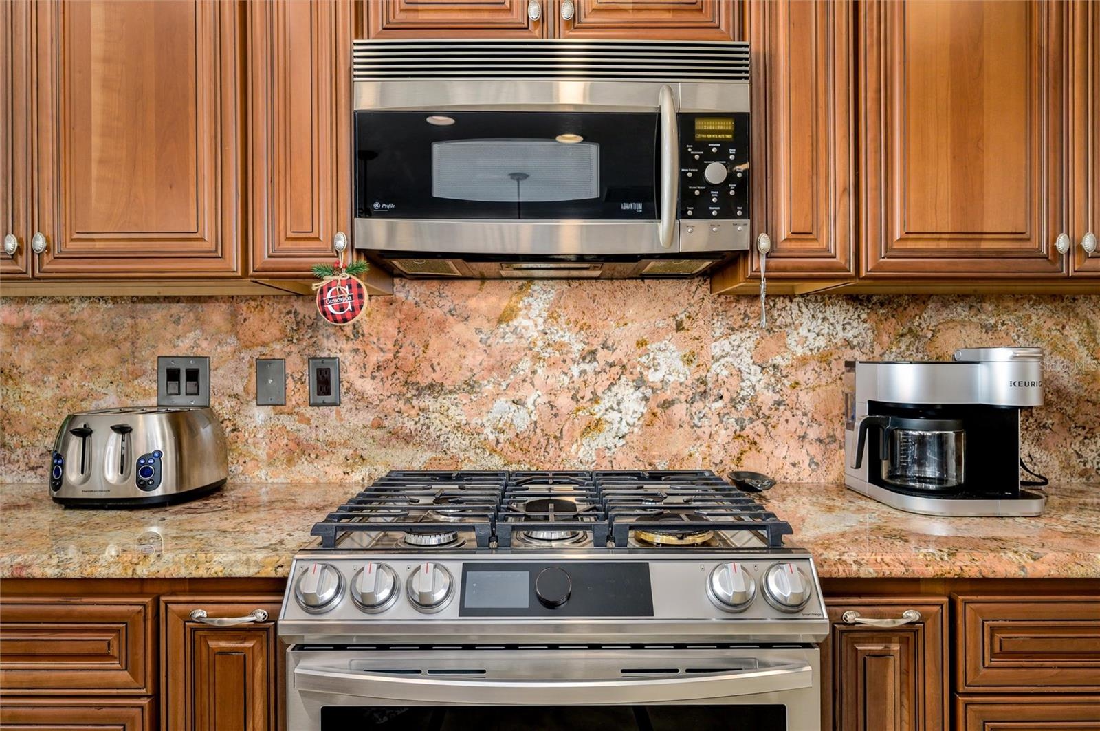 Image 11 of 47 For 30314 Fairway Drive