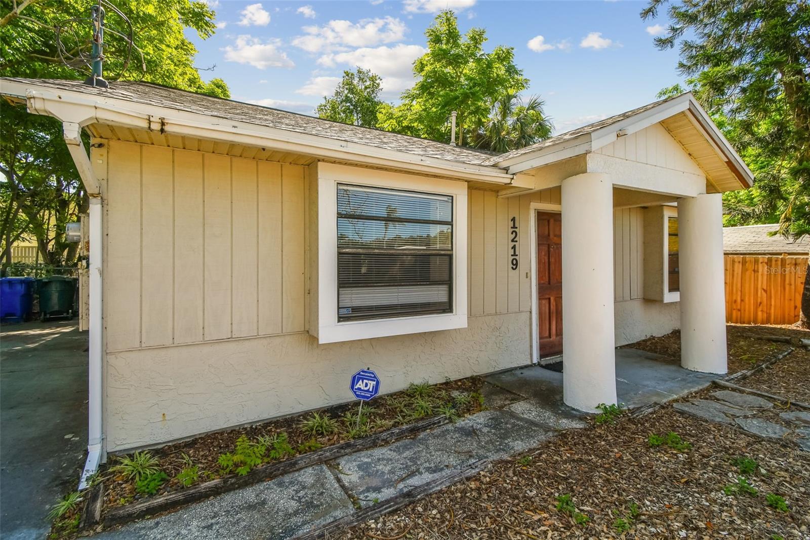 Image 3 of 61 For 1219 Michigan Drive N