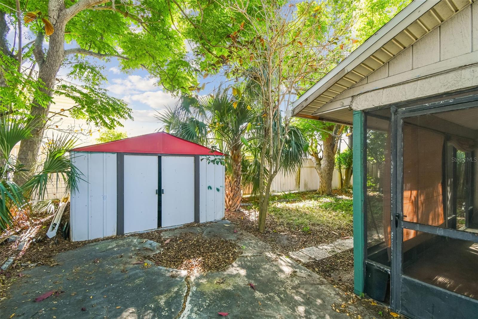 Image 47 of 61 For 1219 Michigan Drive N