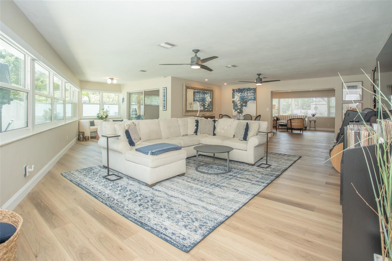 Image 18 of 53 For 7301 2nd Avenue S