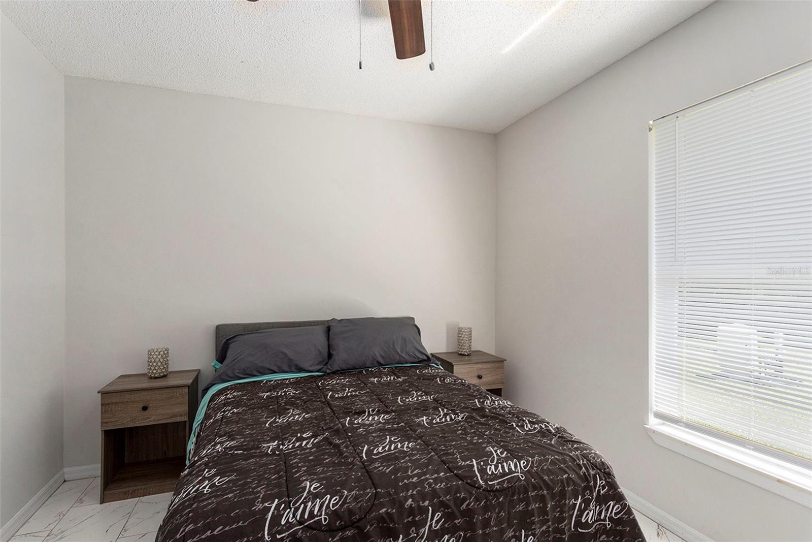 Image 23 of 35 For 9105 Zanmar Drive