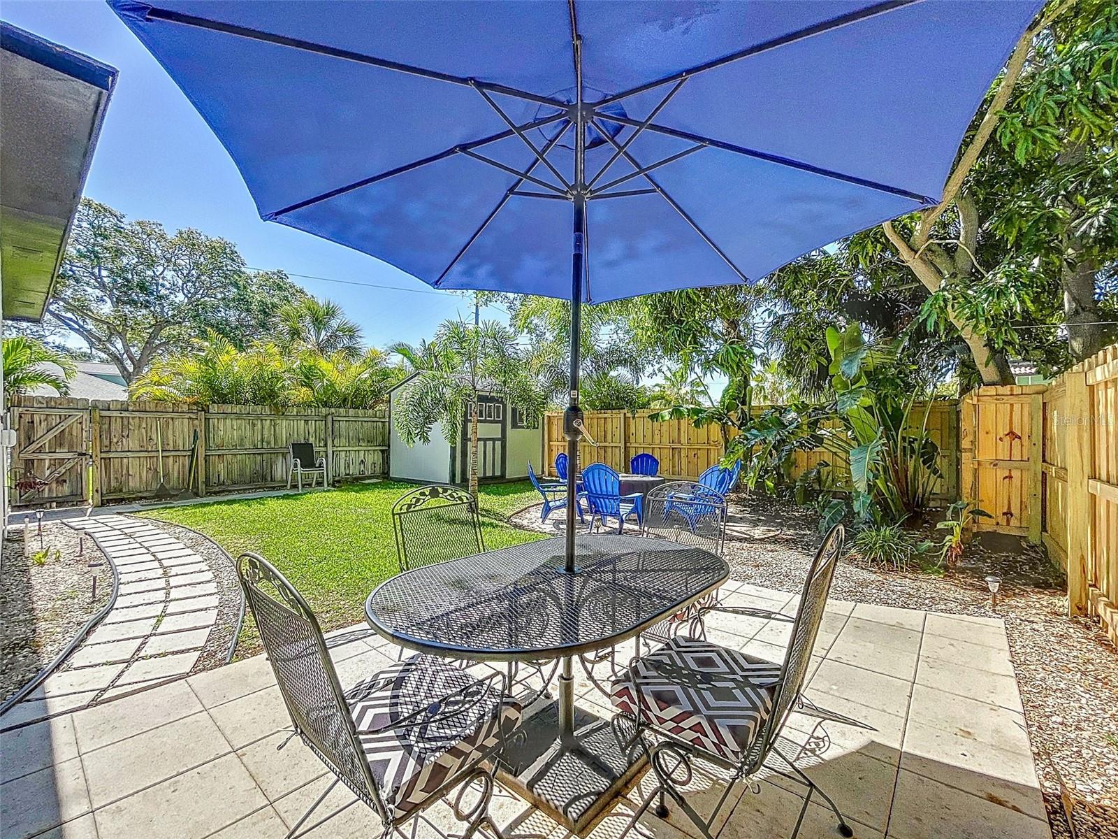 Image 45 of 79 For 1600 Pasadena Dr