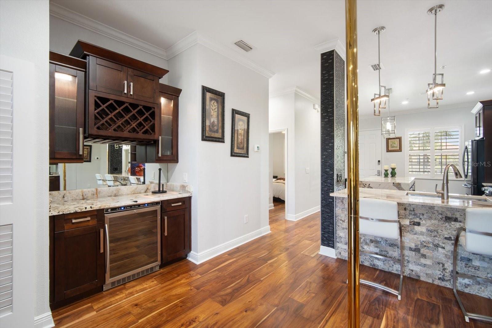 Image 10 of 32 For 6750 Dali Avenue 203