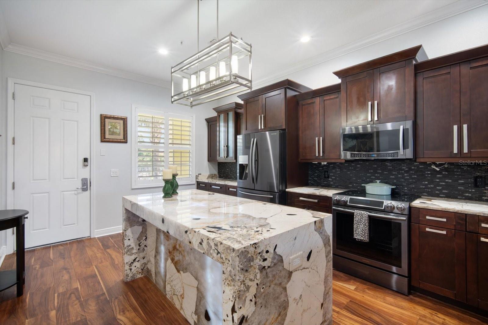 Image 2 of 32 For 6750 Dali Avenue 203