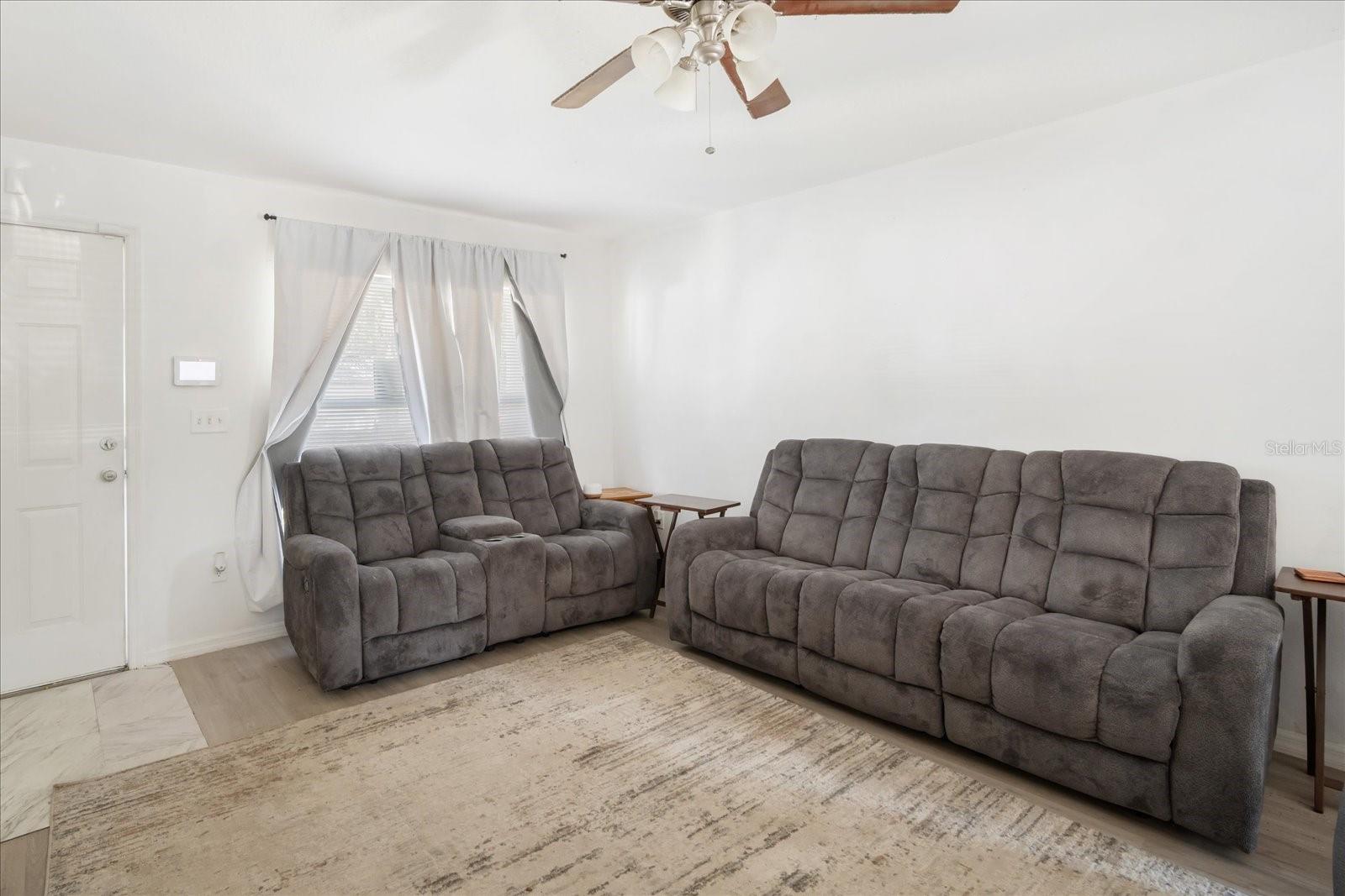 Image 4 of 17 For 8004 Brooks Street