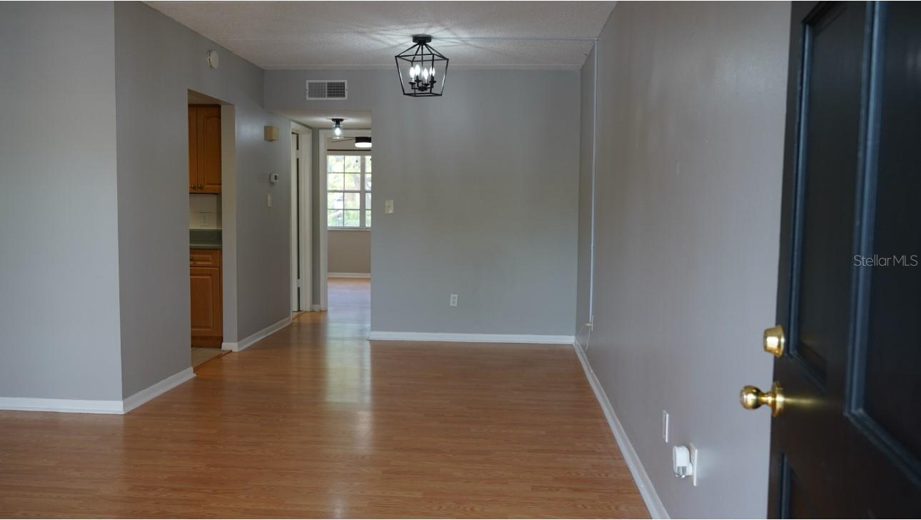 Image 8 of 14 For 4724 Michael Court 122