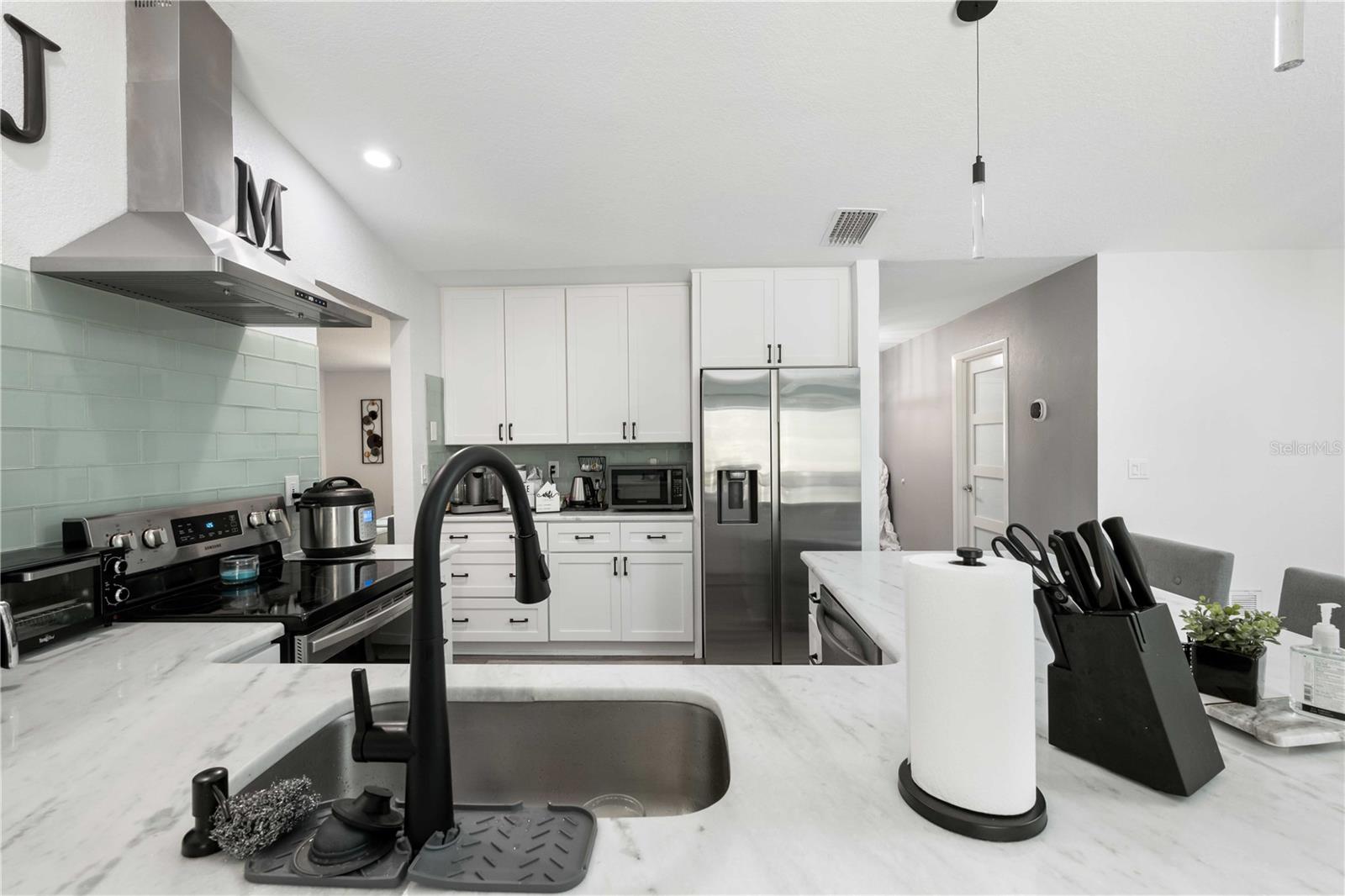Image 15 of 43 For 5298 Florentine Court