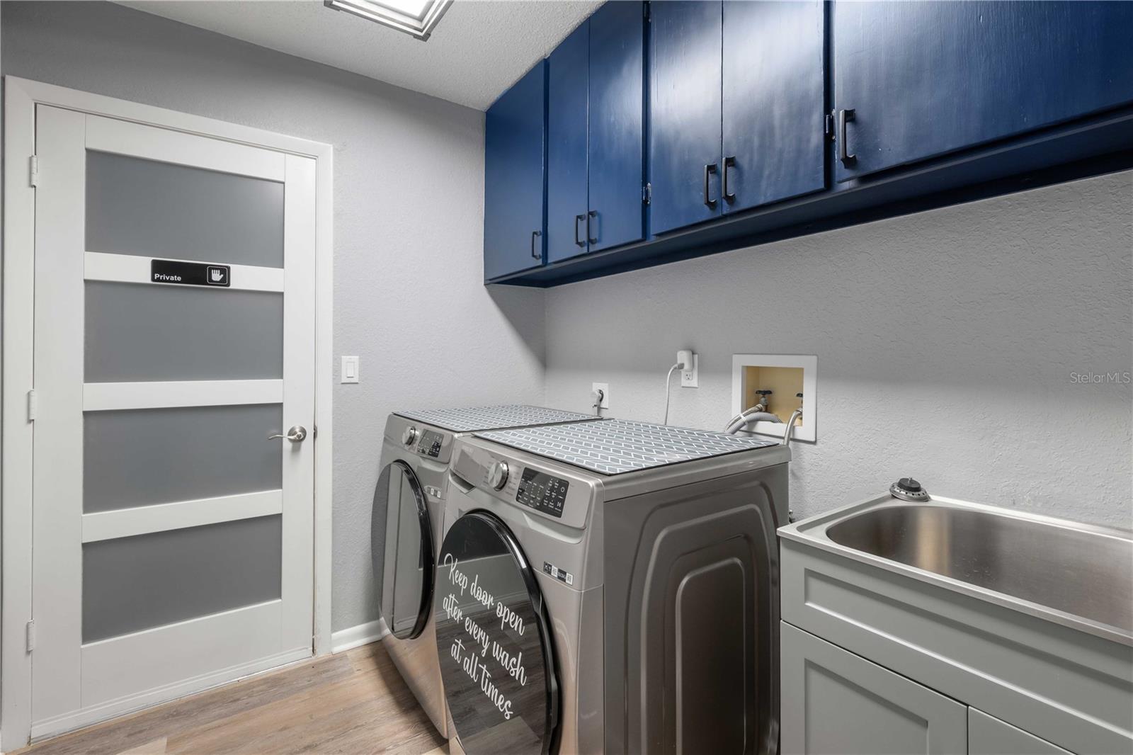 Image 29 of 43 For 5298 Florentine Court