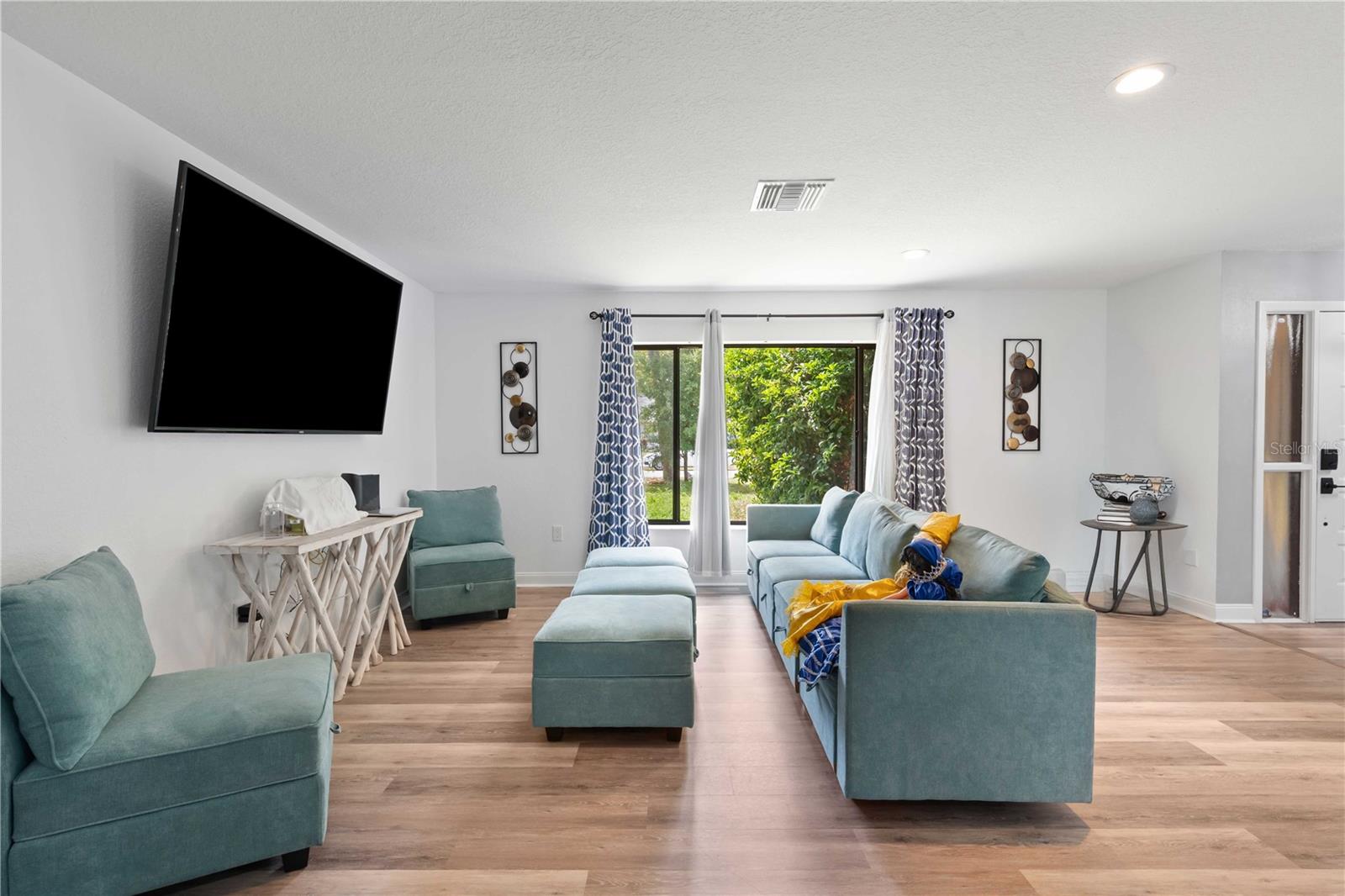 Image 5 of 43 For 5298 Florentine Court