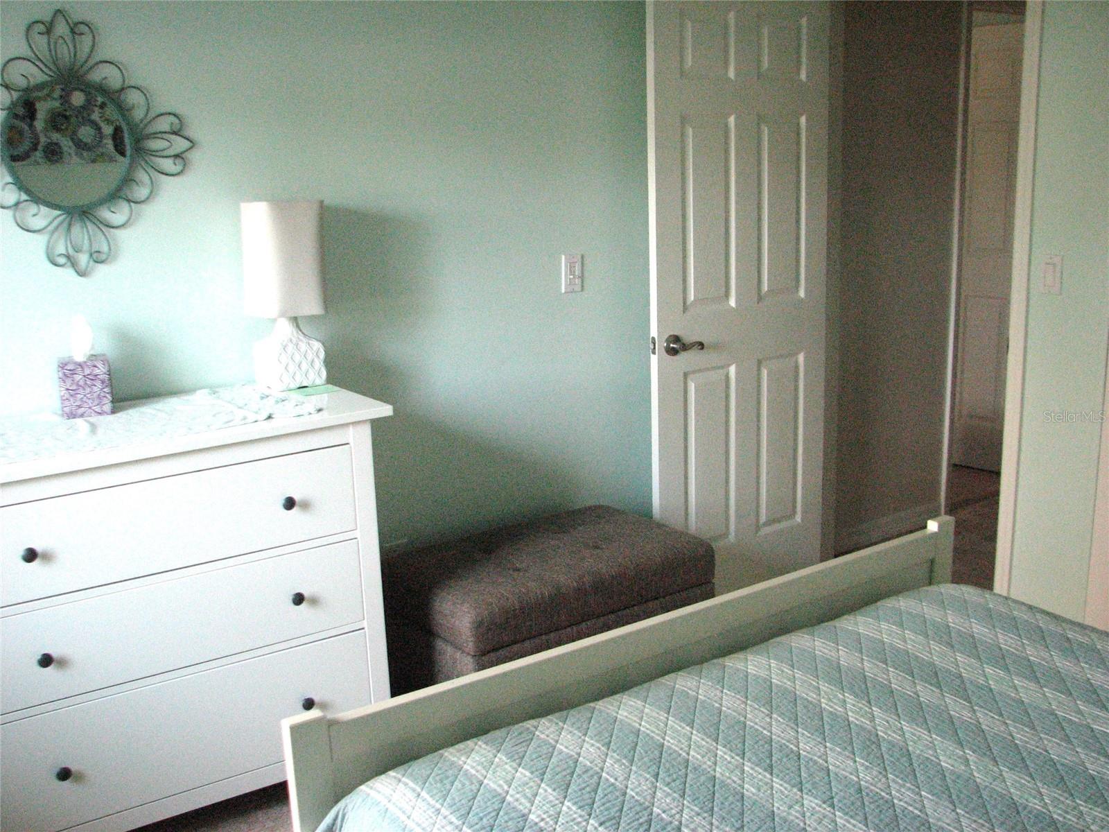 Image 13 of 19 For 2116 Harleston Place 213