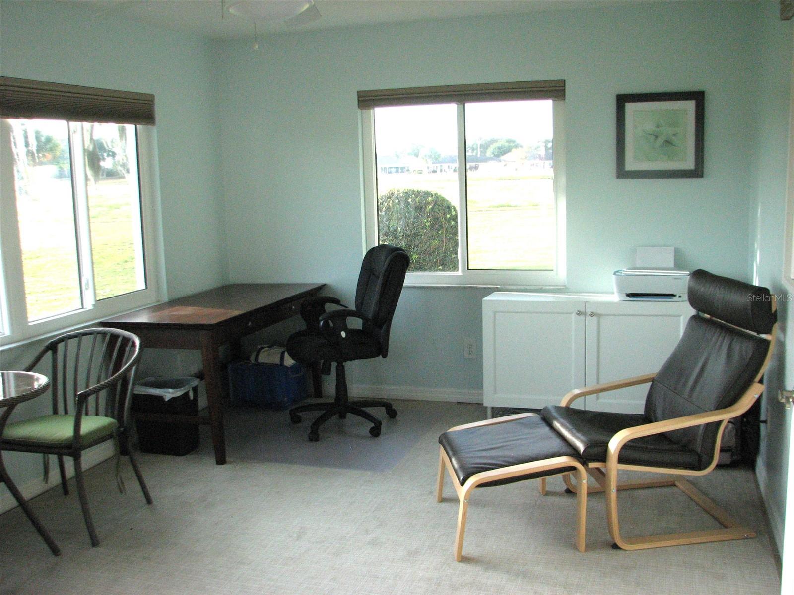 Image 15 of 19 For 2116 Harleston Place 213