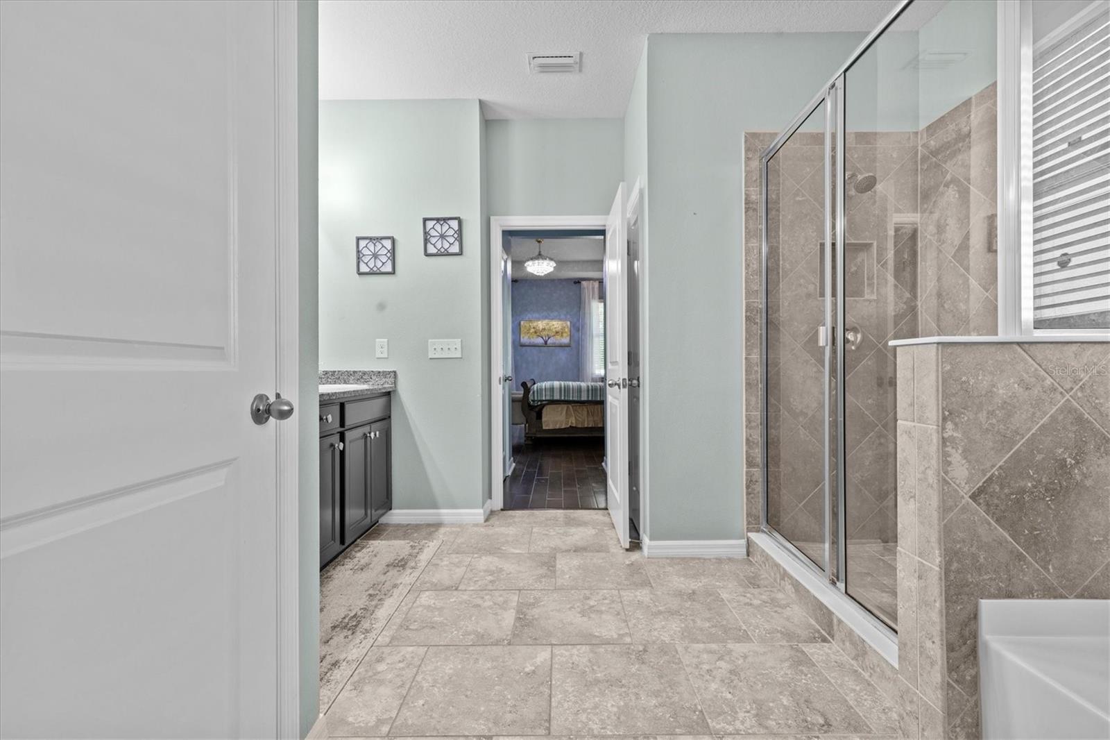Image 14 of 48 For 10514 Scenic Hollow Drive