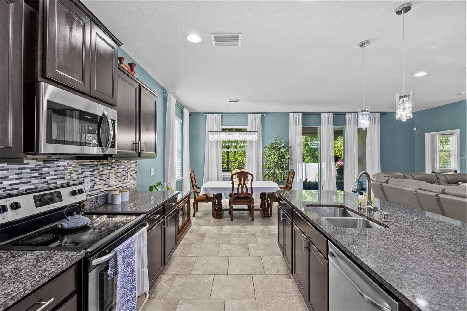 Image 18 of 48 For 10514 Scenic Hollow Drive