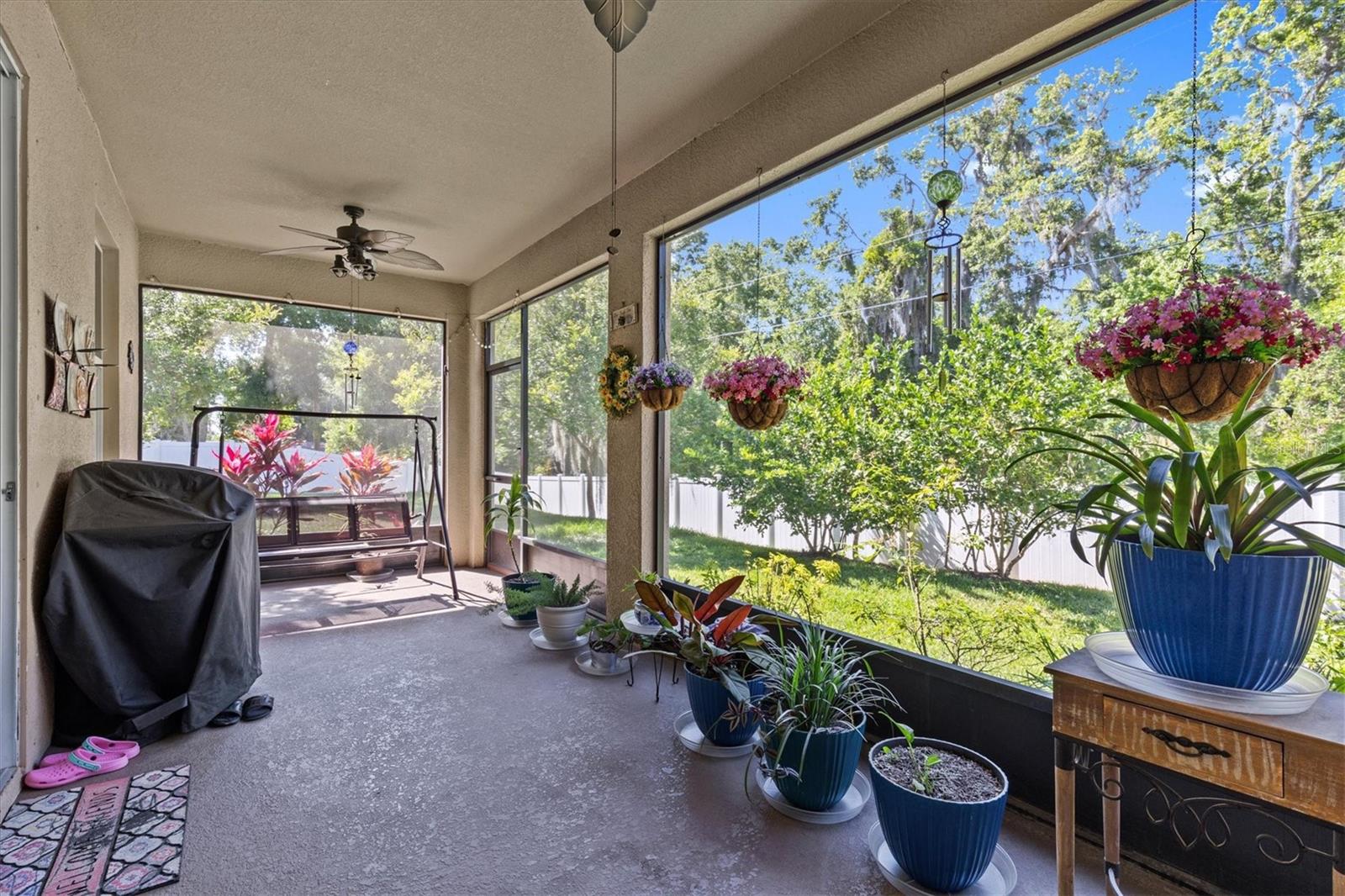 Image 39 of 48 For 10514 Scenic Hollow Drive