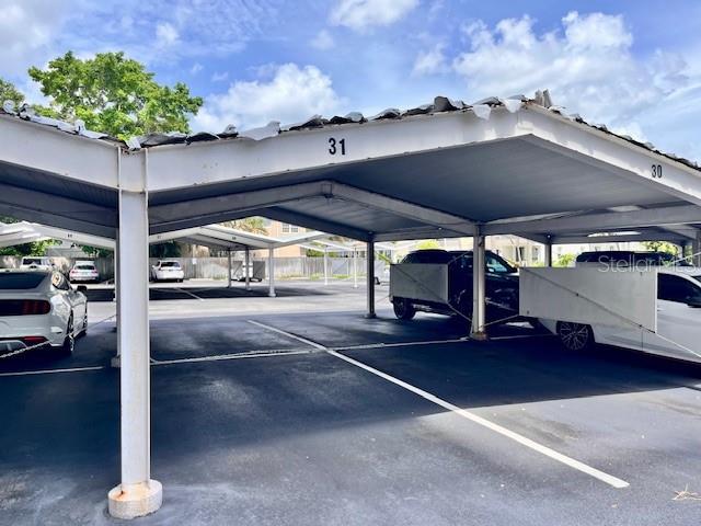 Image 24 of 26 For 4015 Bayshore Boulevard 4d