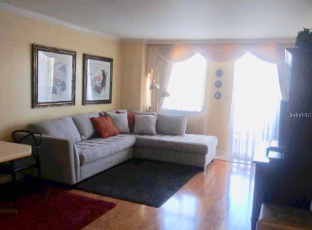 Image 6 of 14 For 4015 Bayshore Boulevard 4d