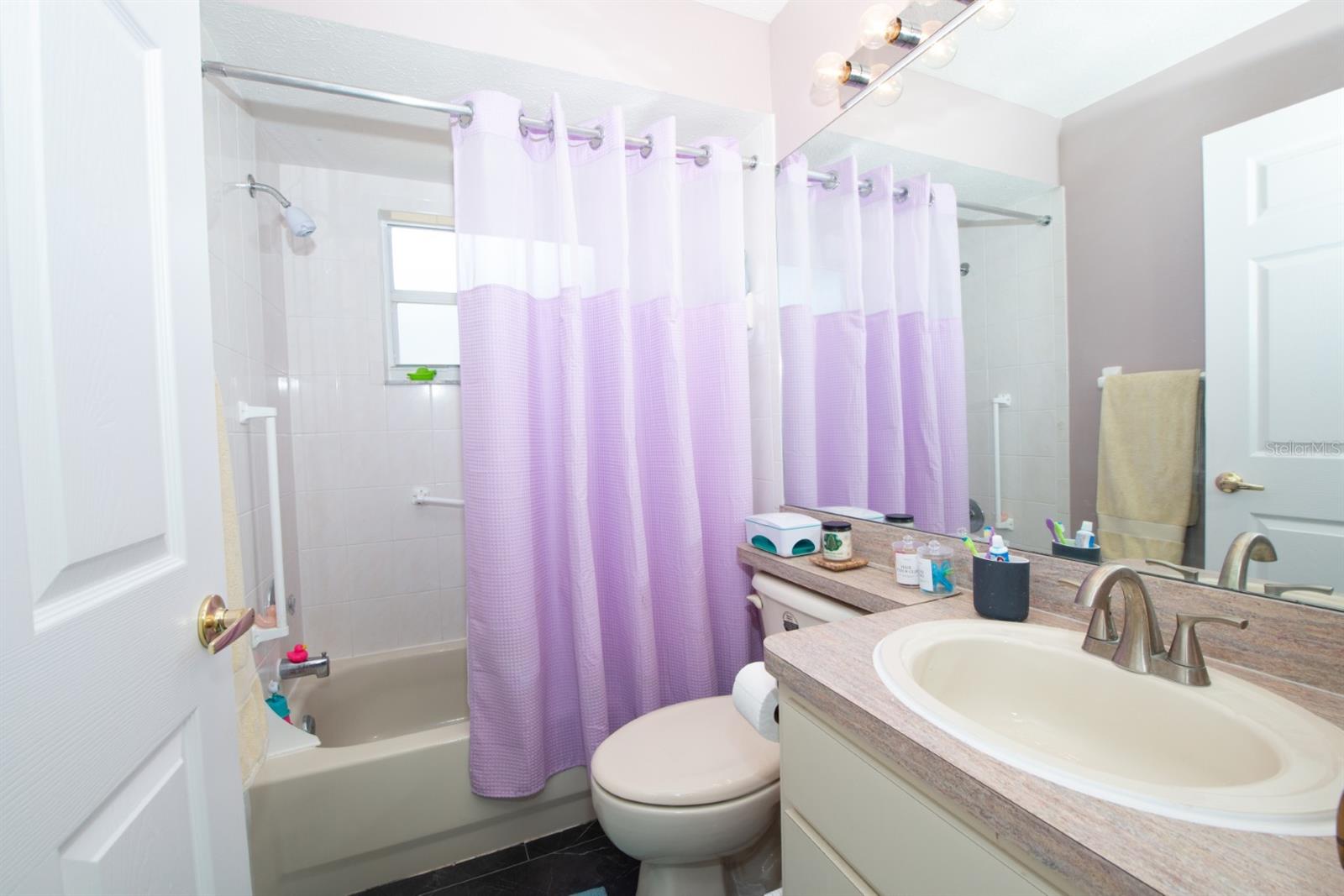 Image 10 of 40 For 10321 Ravines Drive