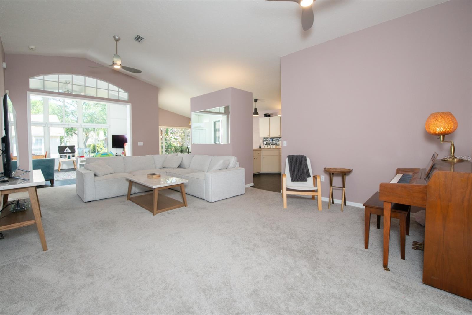 Image 14 of 40 For 10321 Ravines Drive