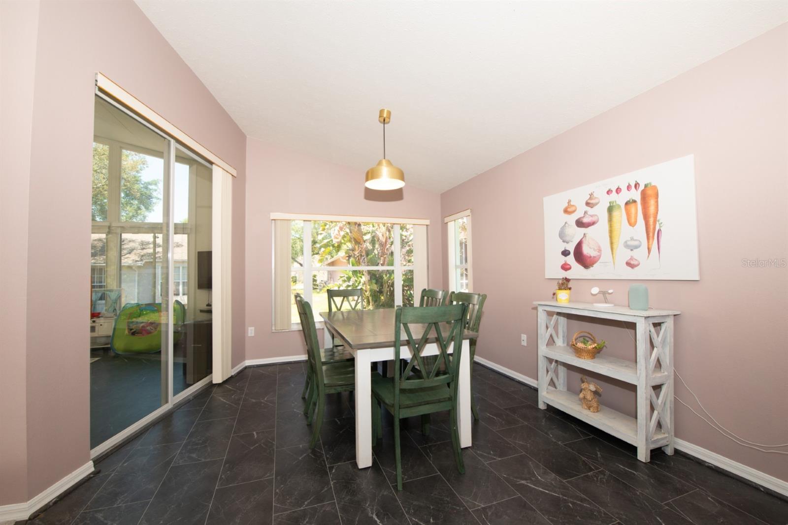 Image 20 of 40 For 10321 Ravines Drive
