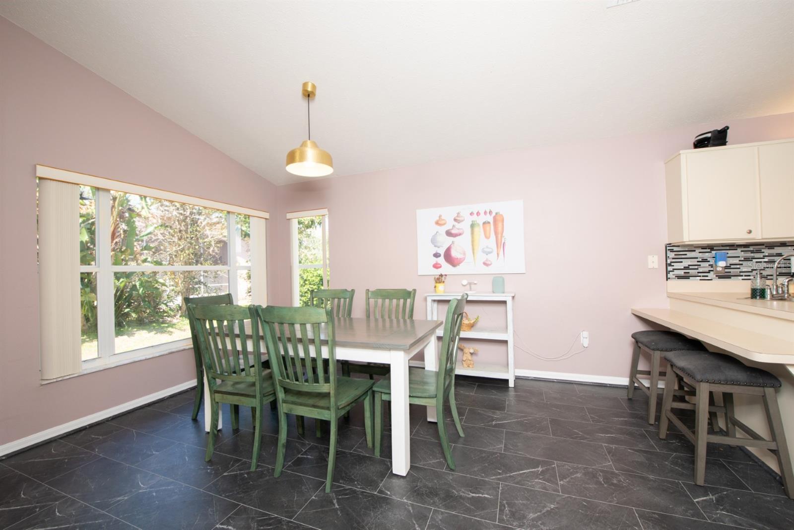Image 21 of 40 For 10321 Ravines Drive
