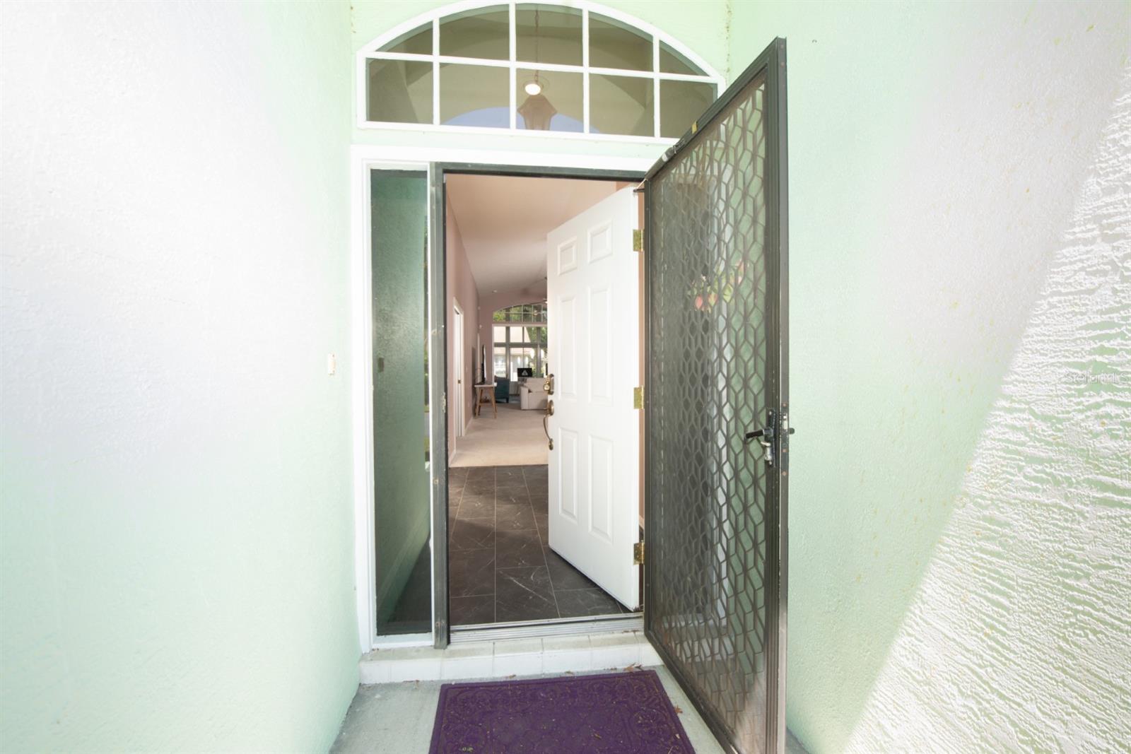 Image 5 of 40 For 10321 Ravines Drive