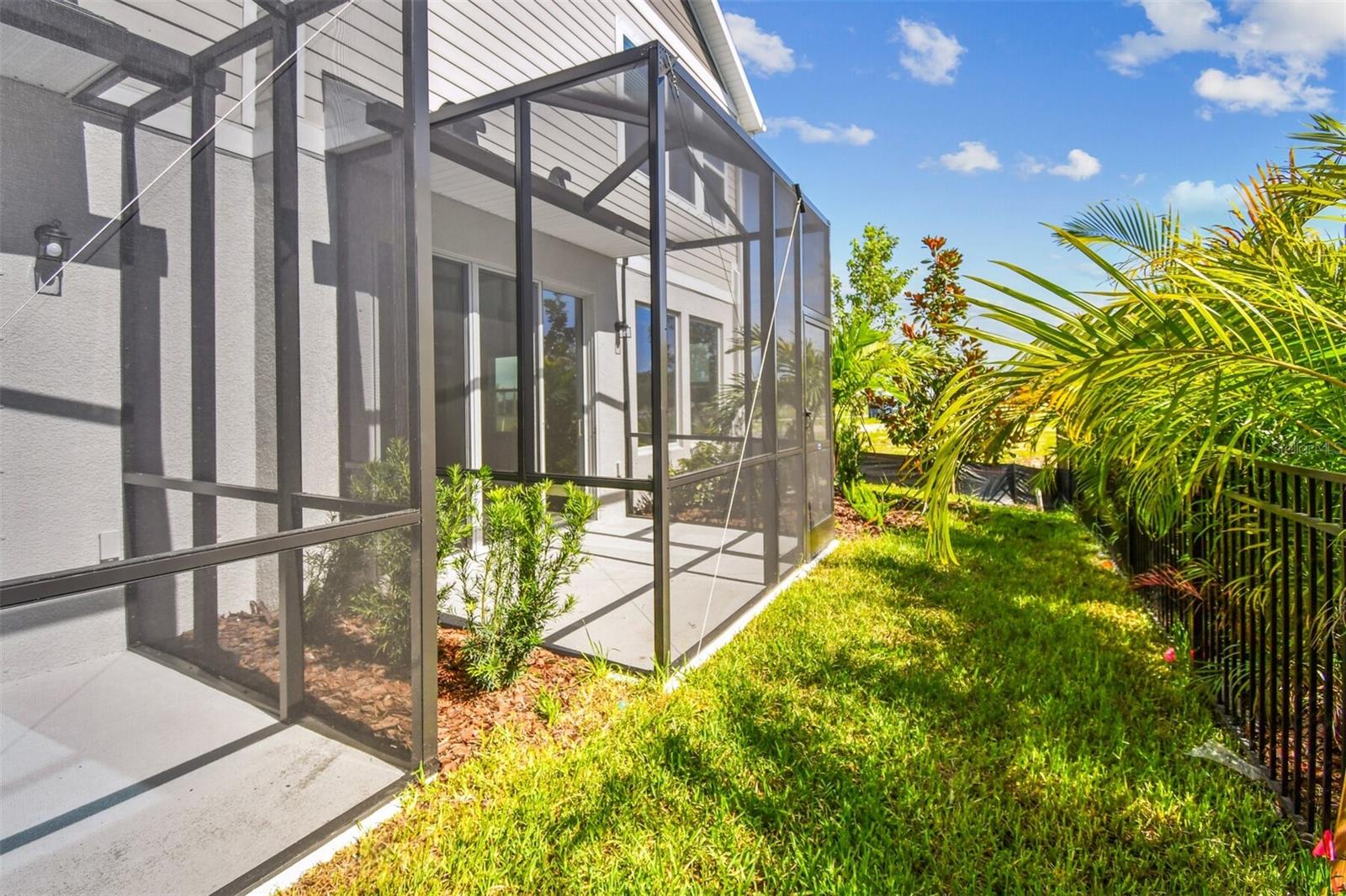 Image 37 of 44 For 10712 Oak Bend Drive