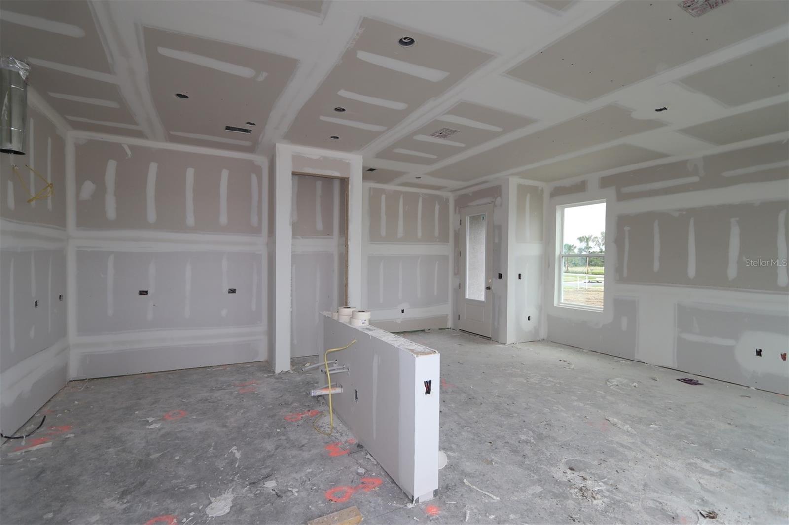 Image 7 of 14 For 10712 Oak Bend Drive