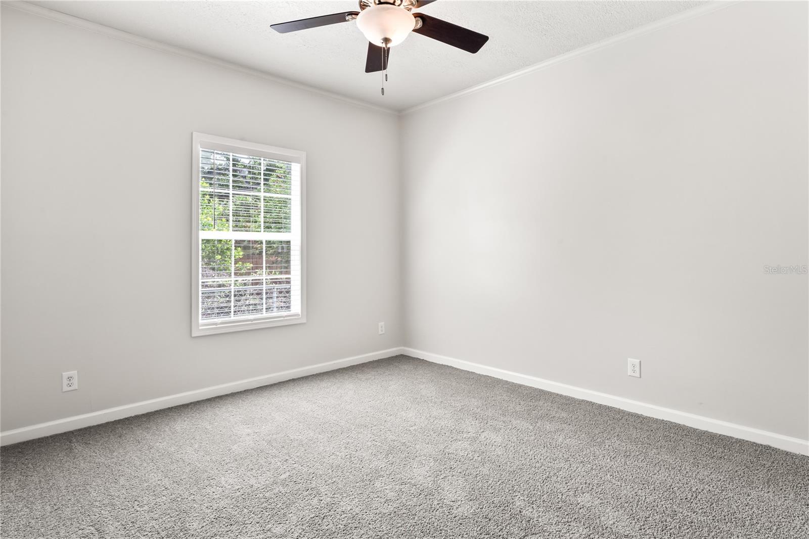 Image 18 of 26 For 4568 18th Avenue S
