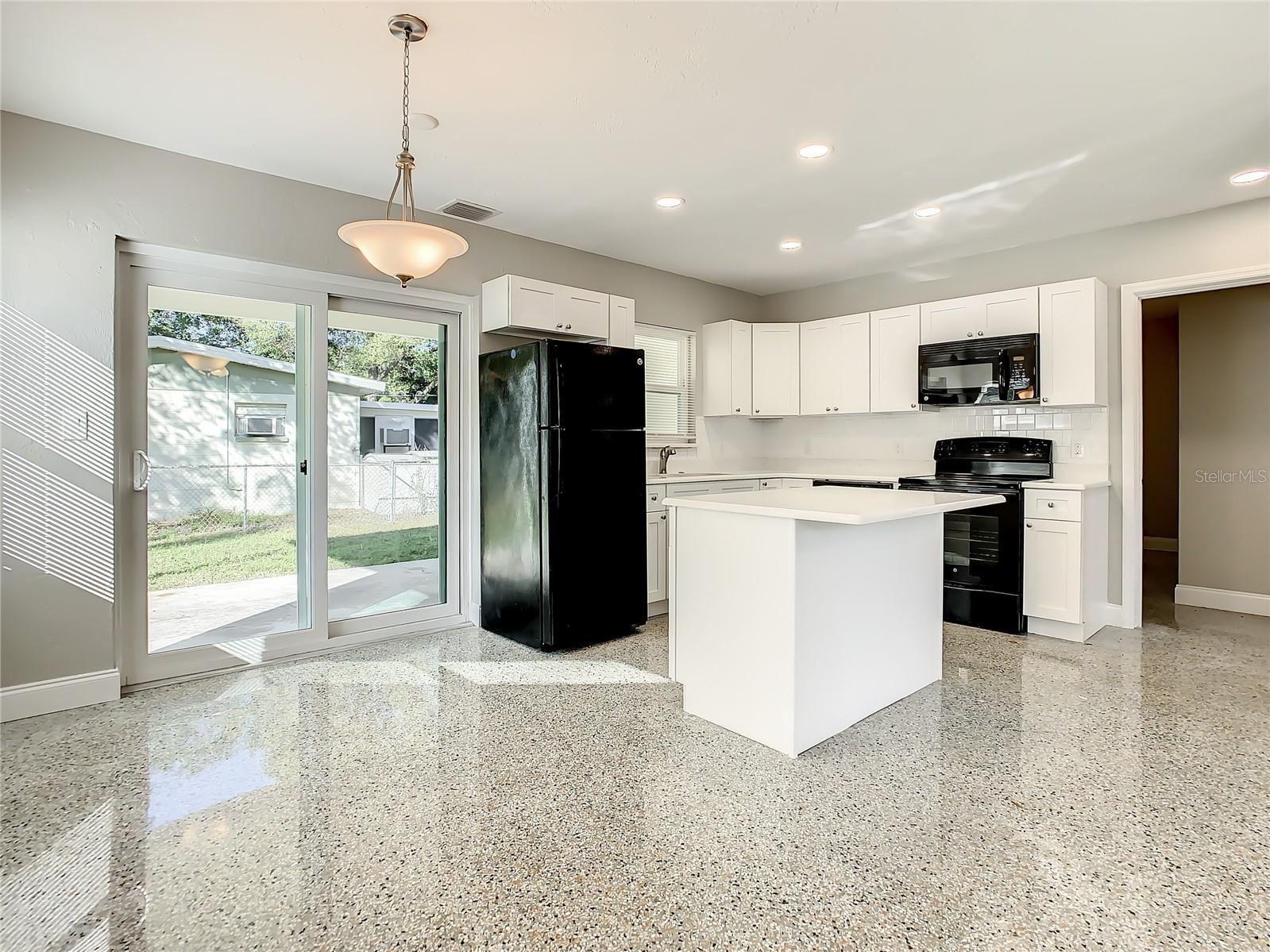 Image 2 of 42 For 8111 30th Avenue N