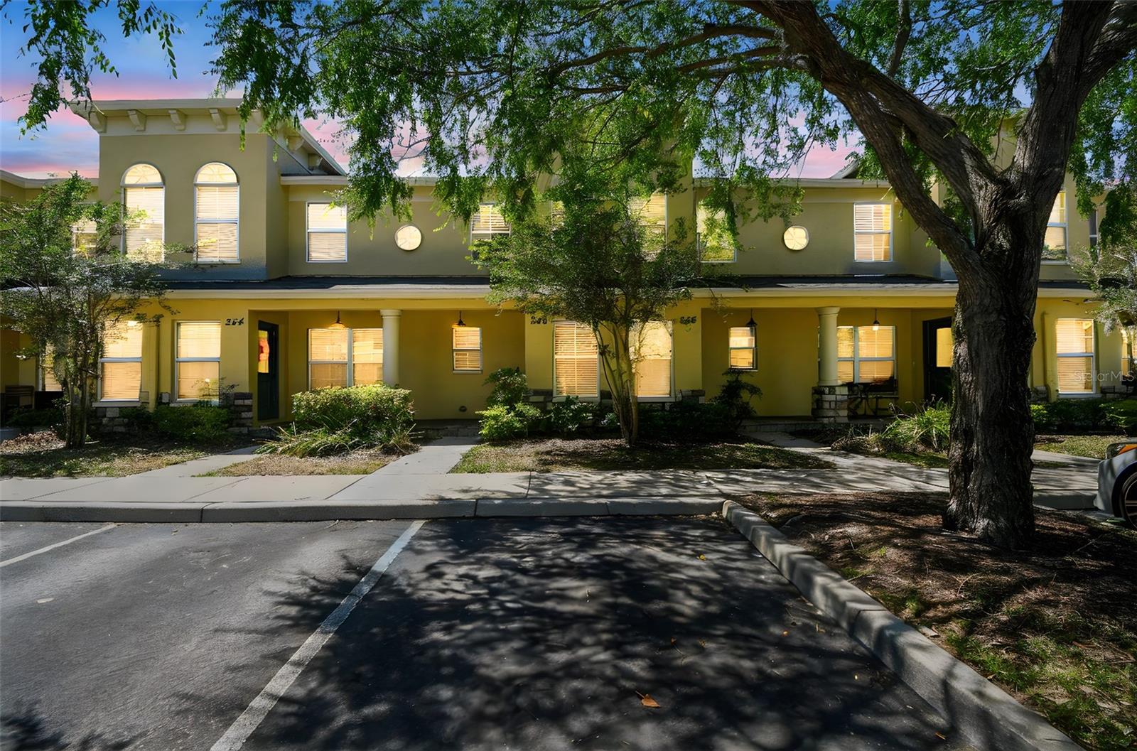 Details for 256 Castlekeeper Place, VALRICO, FL 33594