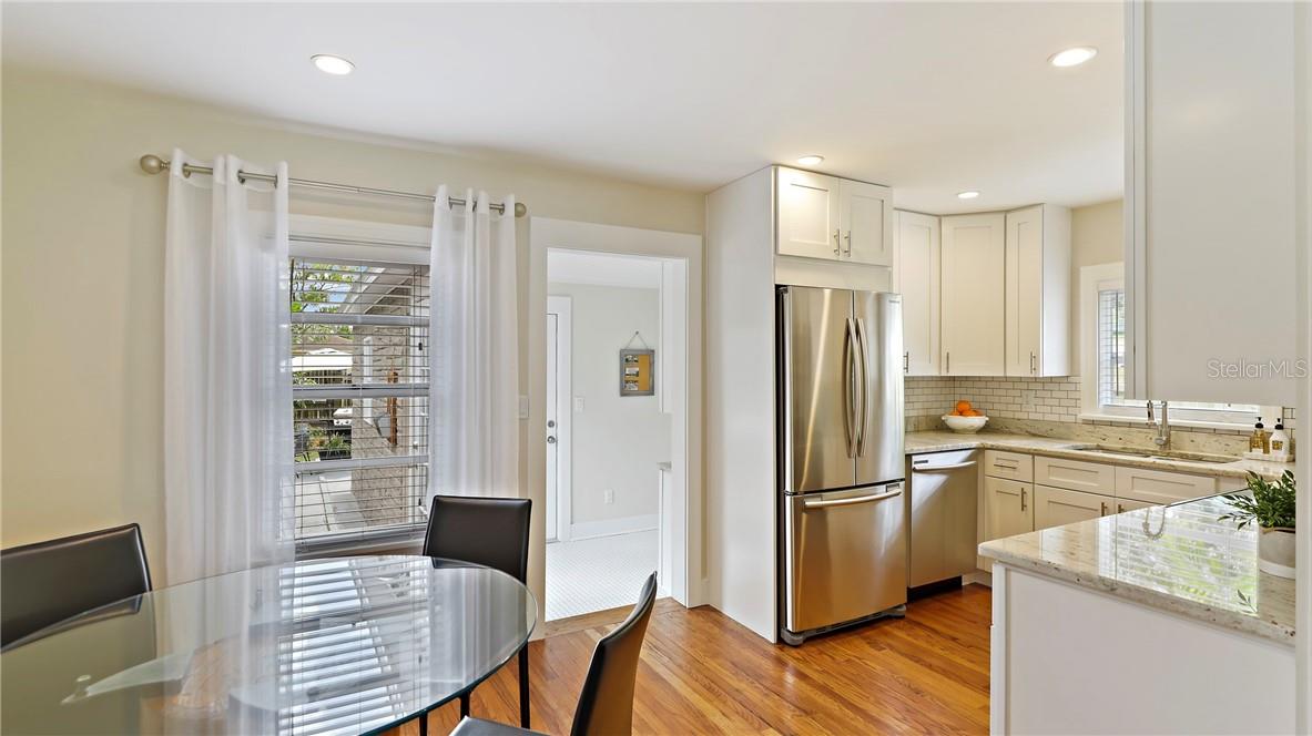 Image 11 of 28 For 3466 6th Avenue N