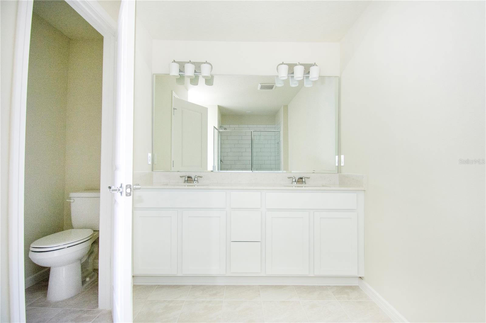 Image 14 of 28 For 2550 Winsome Way