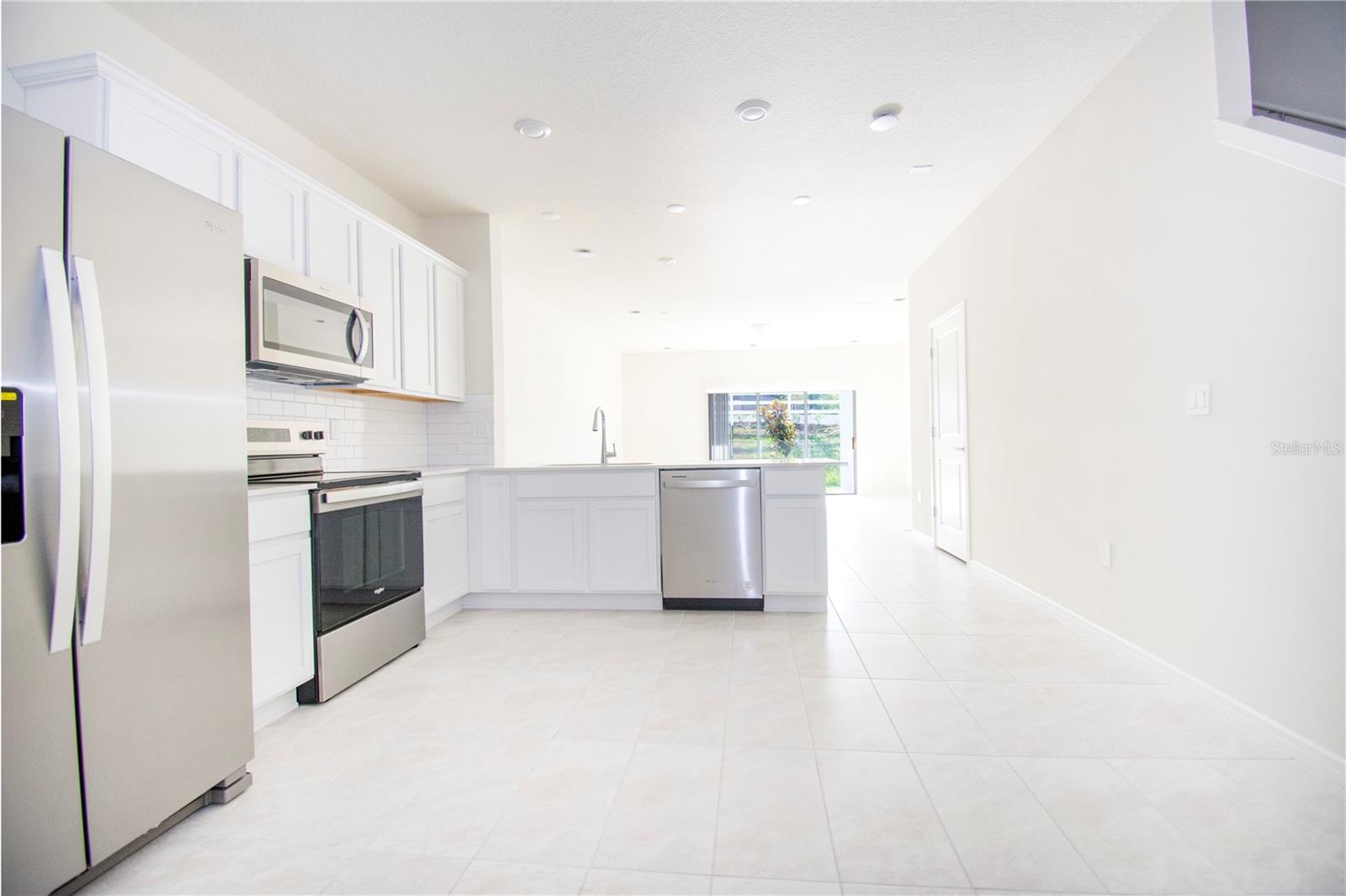 Image 7 of 28 For 2550 Winsome Way