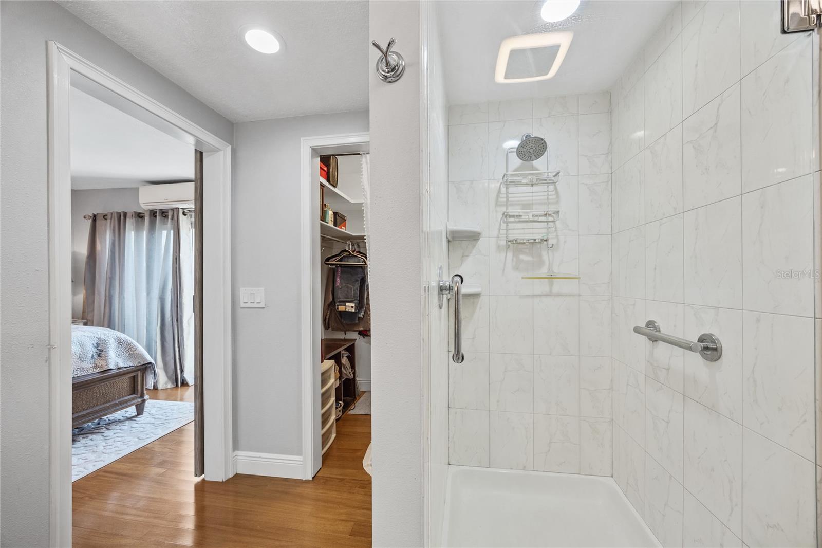 Image 29 of 50 For 10605 Carrollbrook Lane