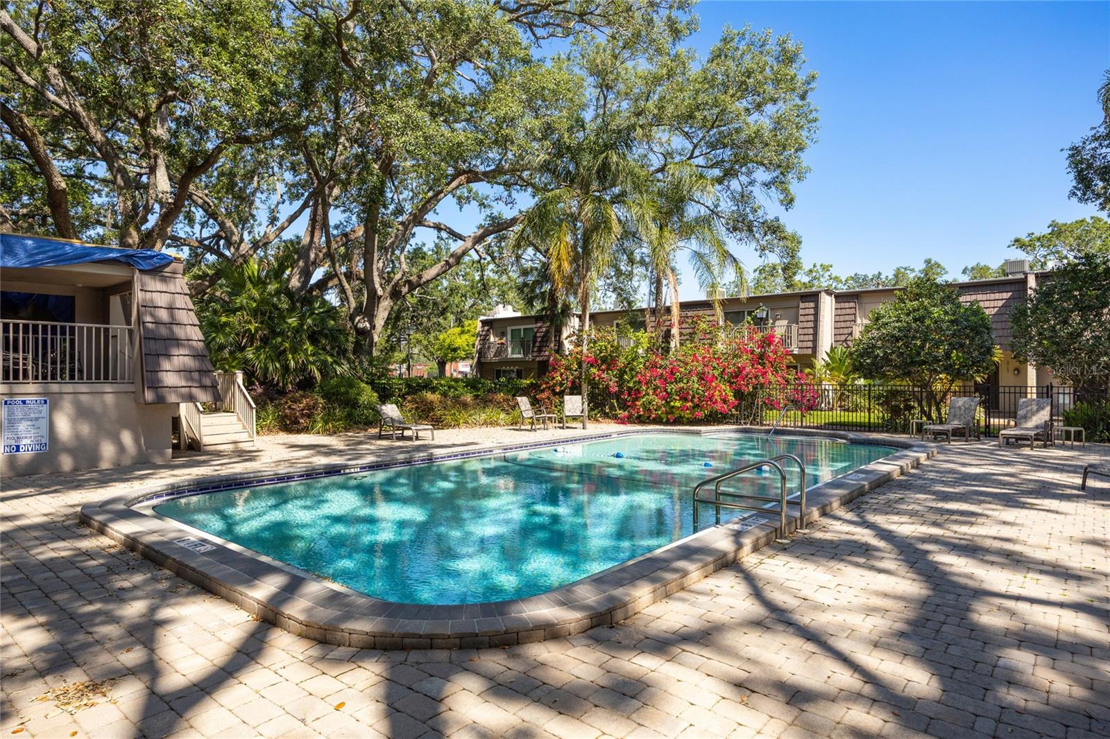 Image 41 of 50 For 10605 Carrollbrook Lane