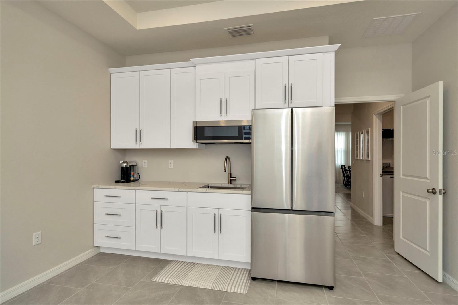 Listing photo id 10 for 3504 Golden Wheat Lane