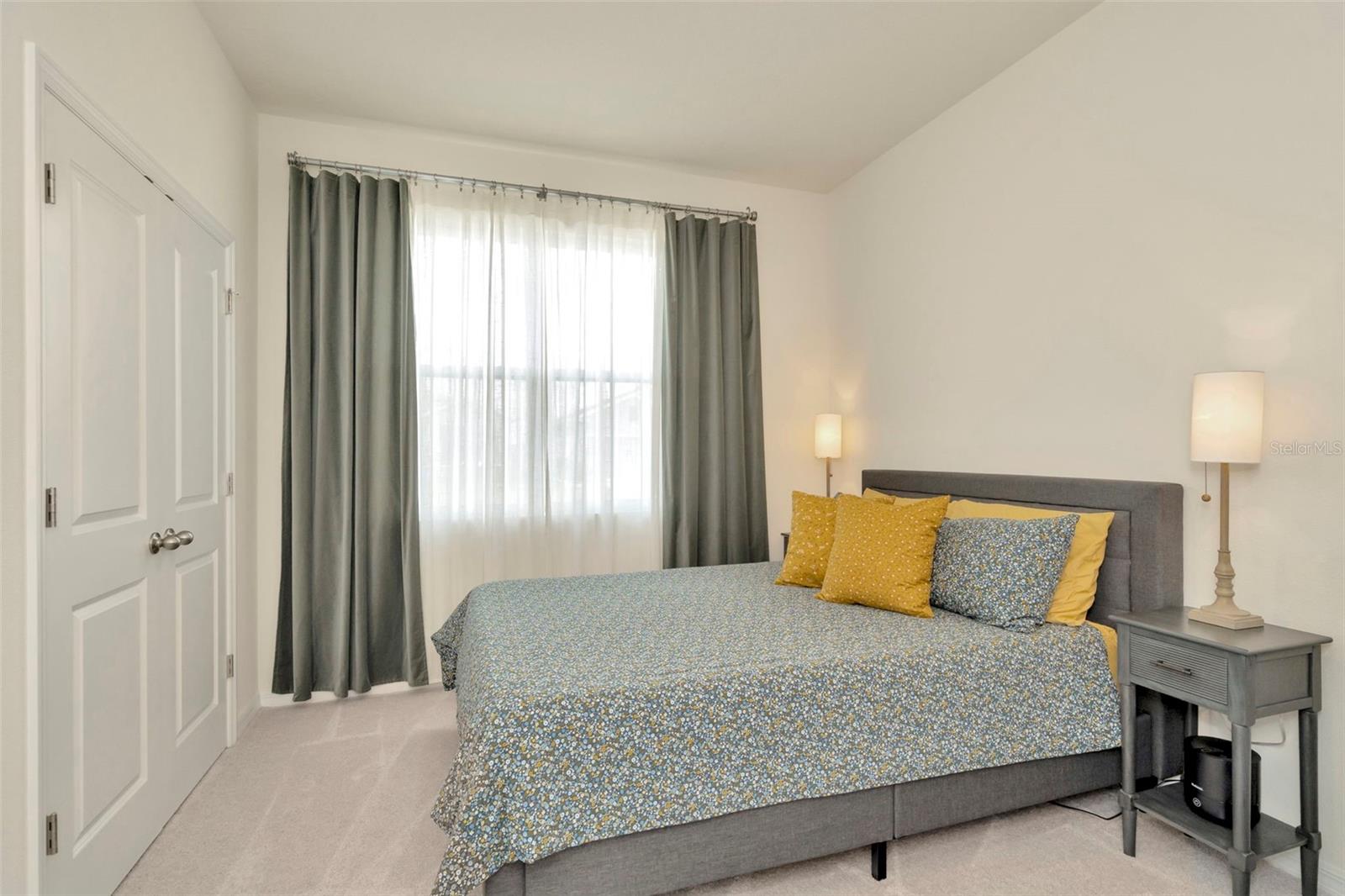 Listing photo id 19 for 3504 Golden Wheat Lane