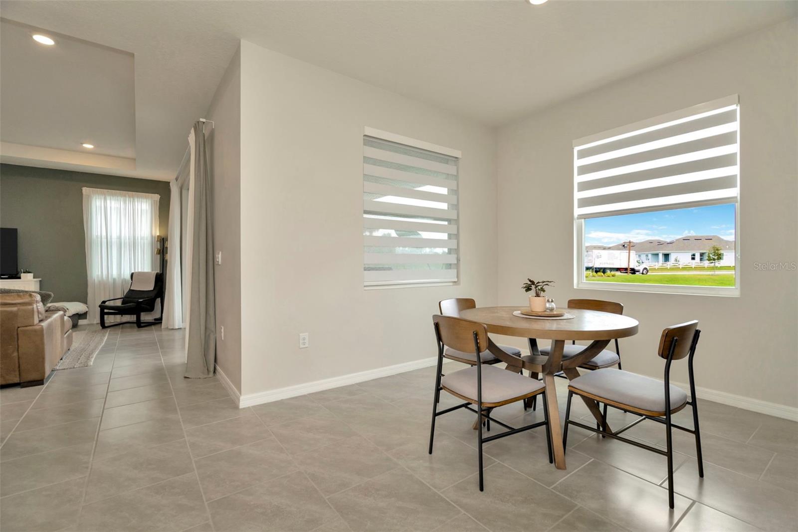 Listing photo id 35 for 3504 Golden Wheat Lane