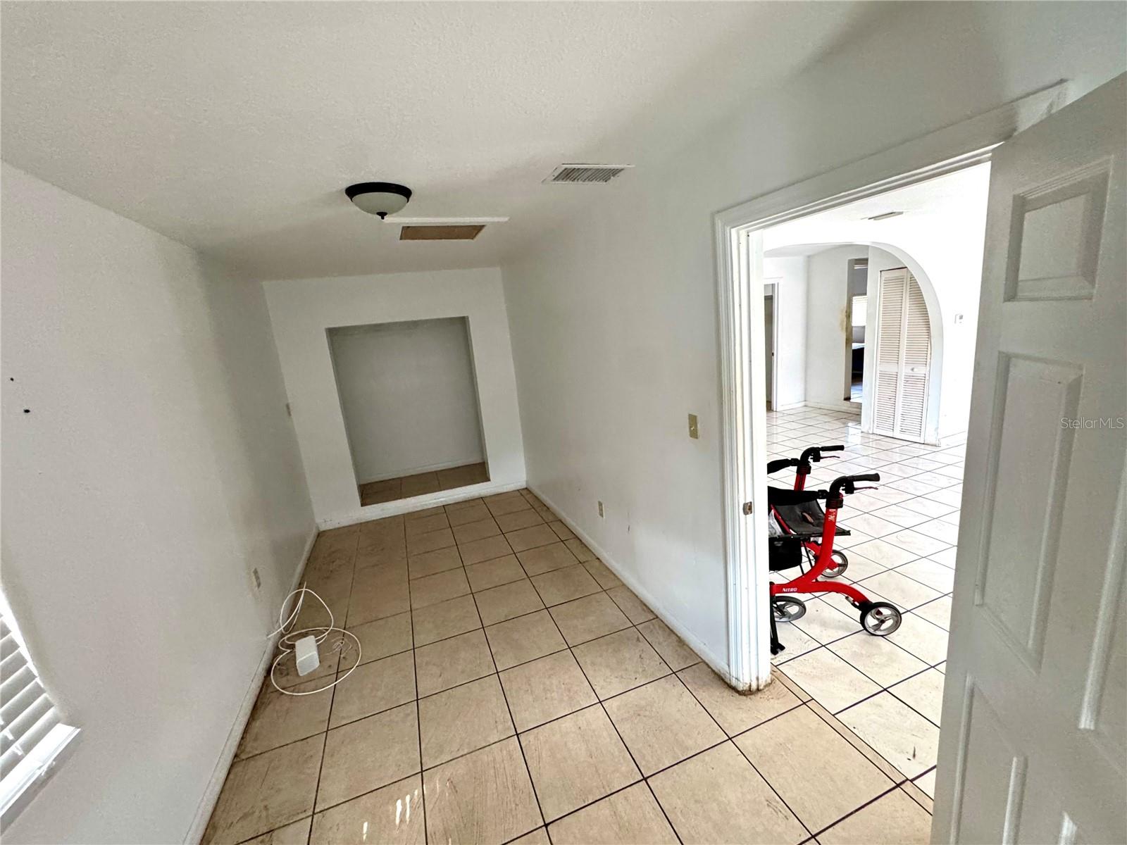 Image 18 of 24 For 2467 103rd Street