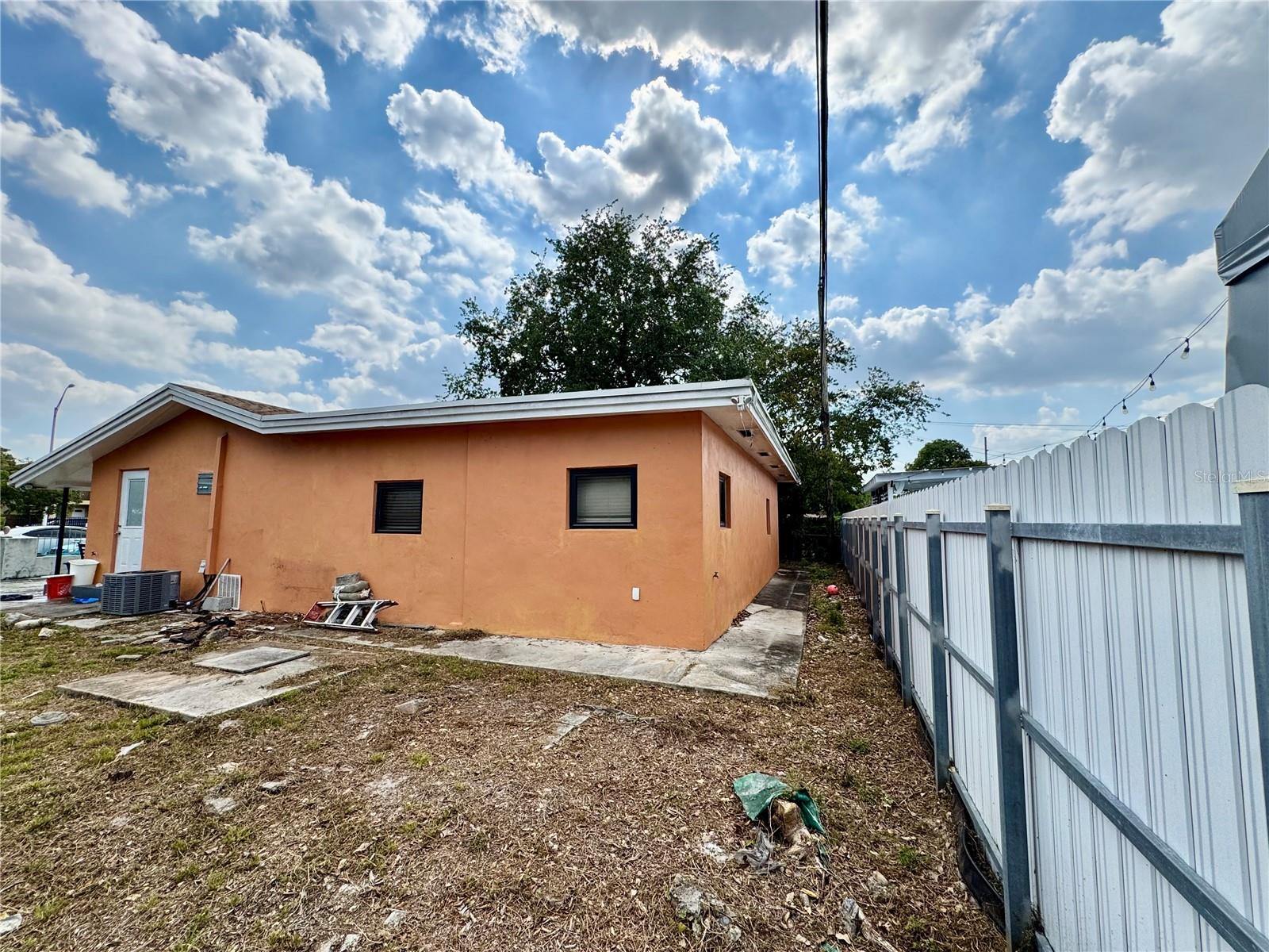 Image 21 of 24 For 2467 103rd Street
