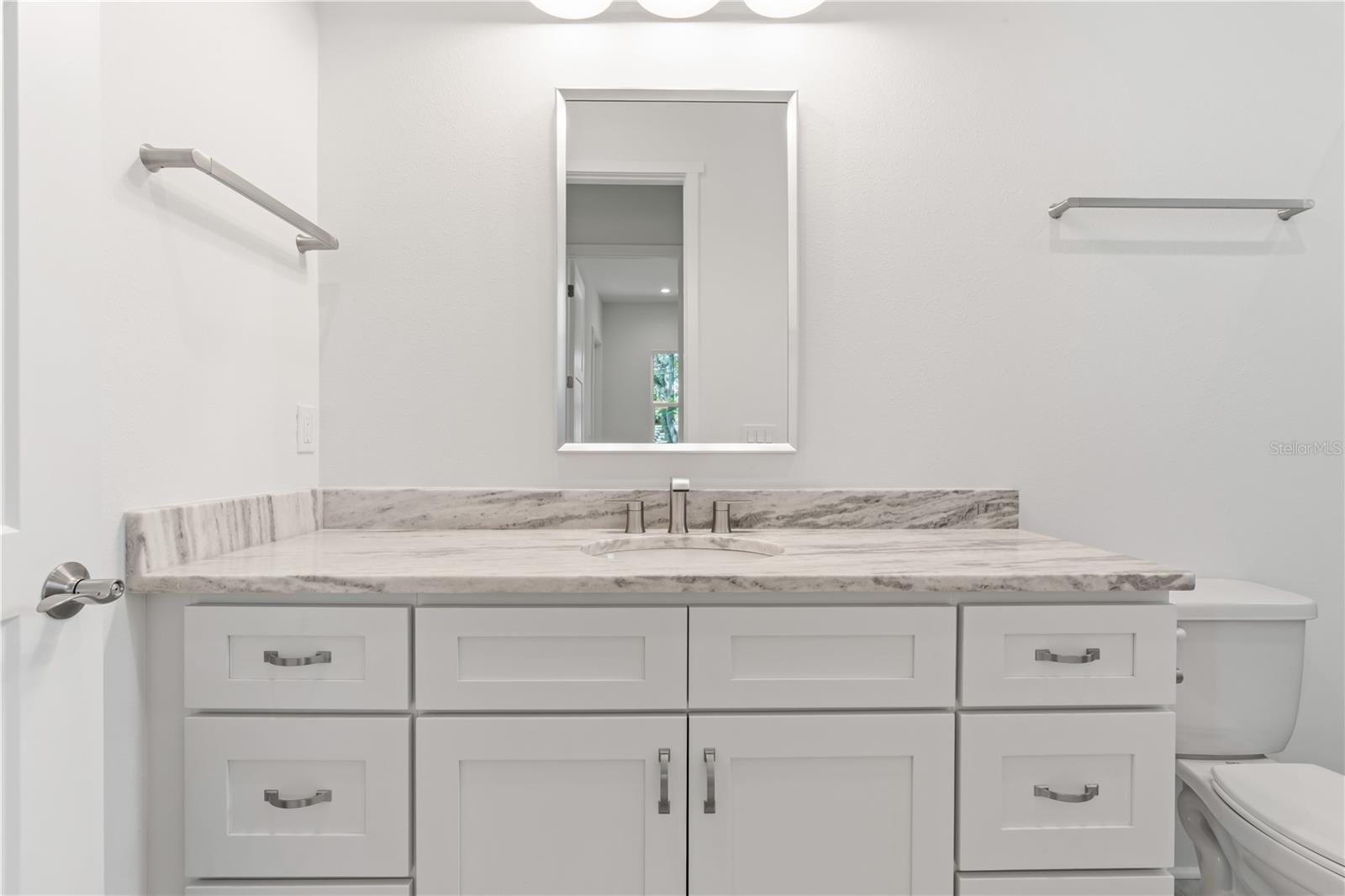 Listing photo id 63 for 4307 Renellie Drive S